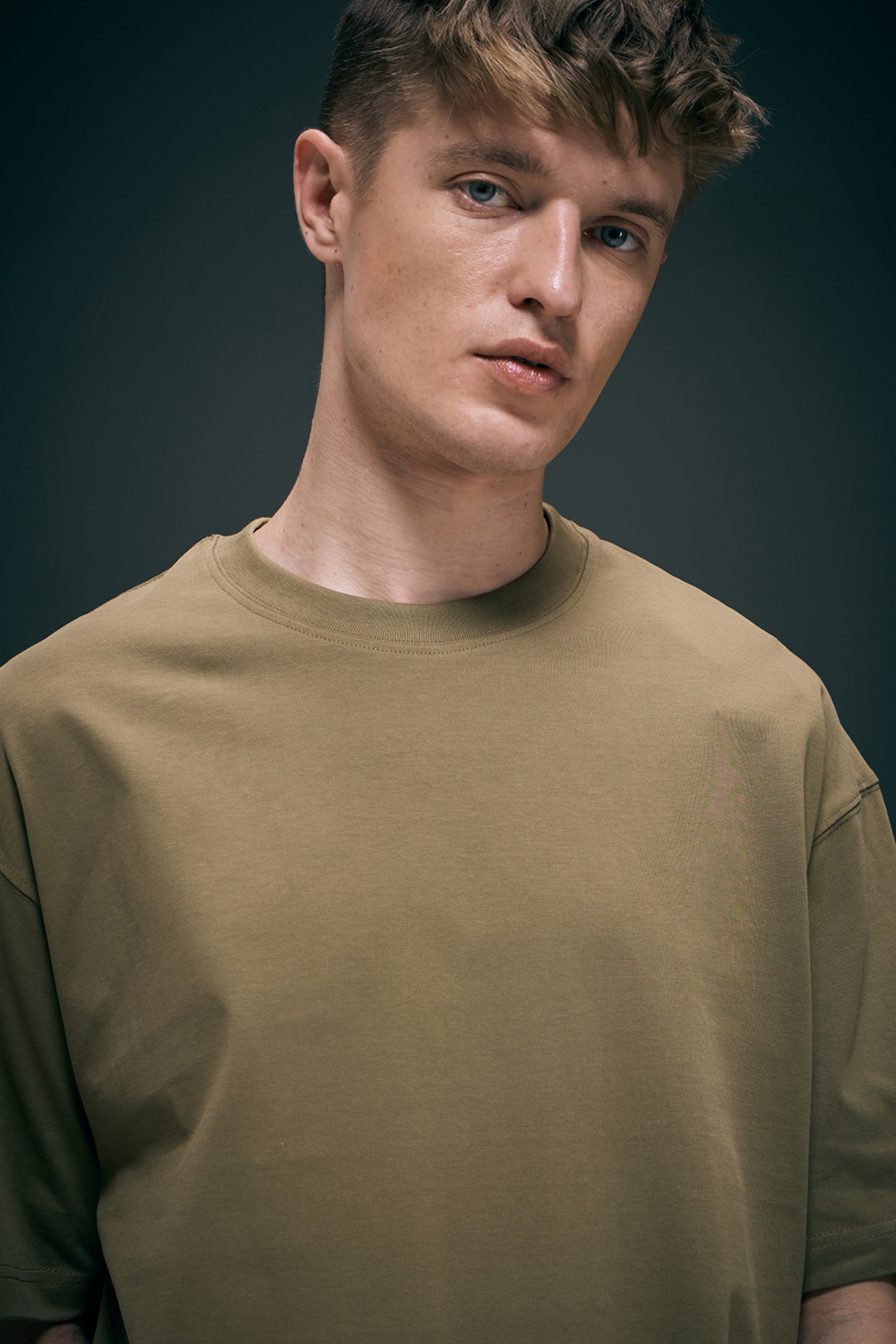 Olive - Oversized drop shoulder
