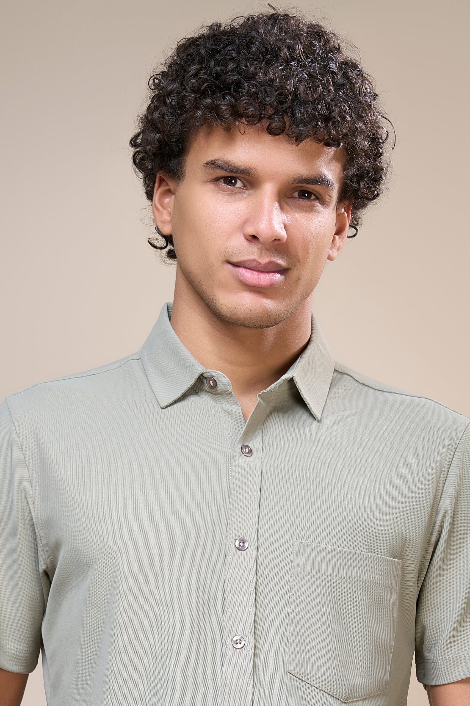 Olive - Smart Tech Pocket Shirt