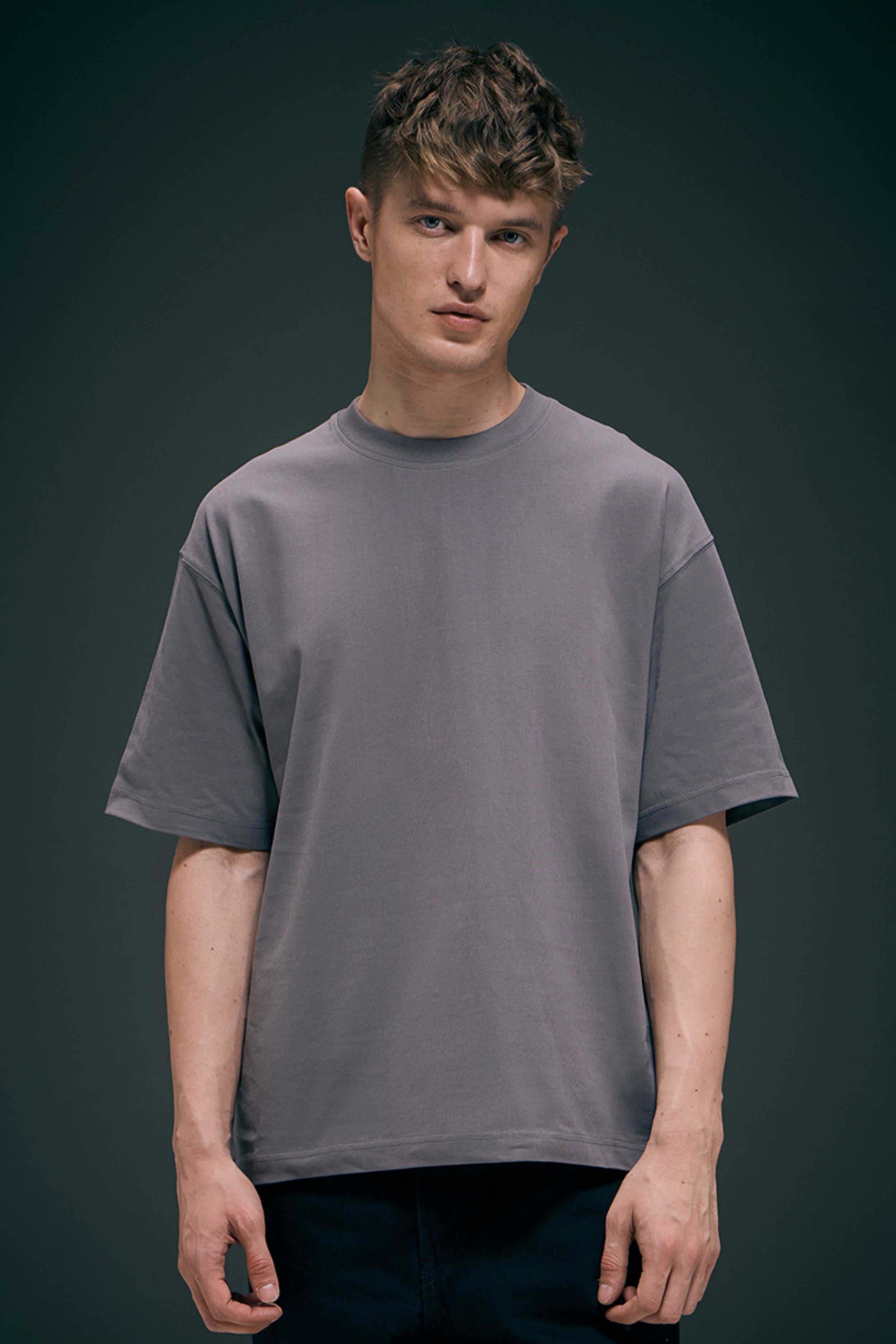 Night Shadow - Oversized drop shoulder