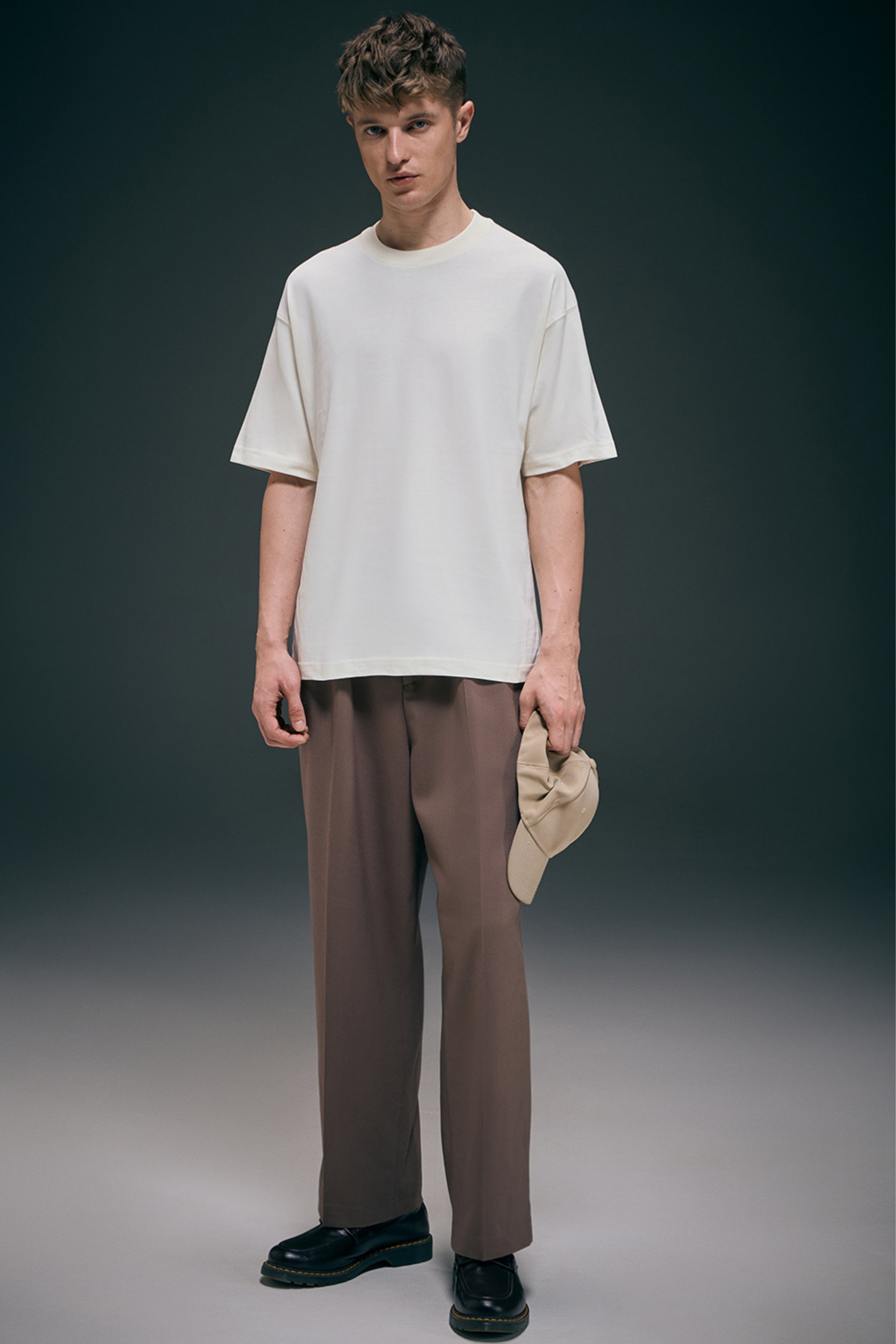 White - Oversized drop shoulder
