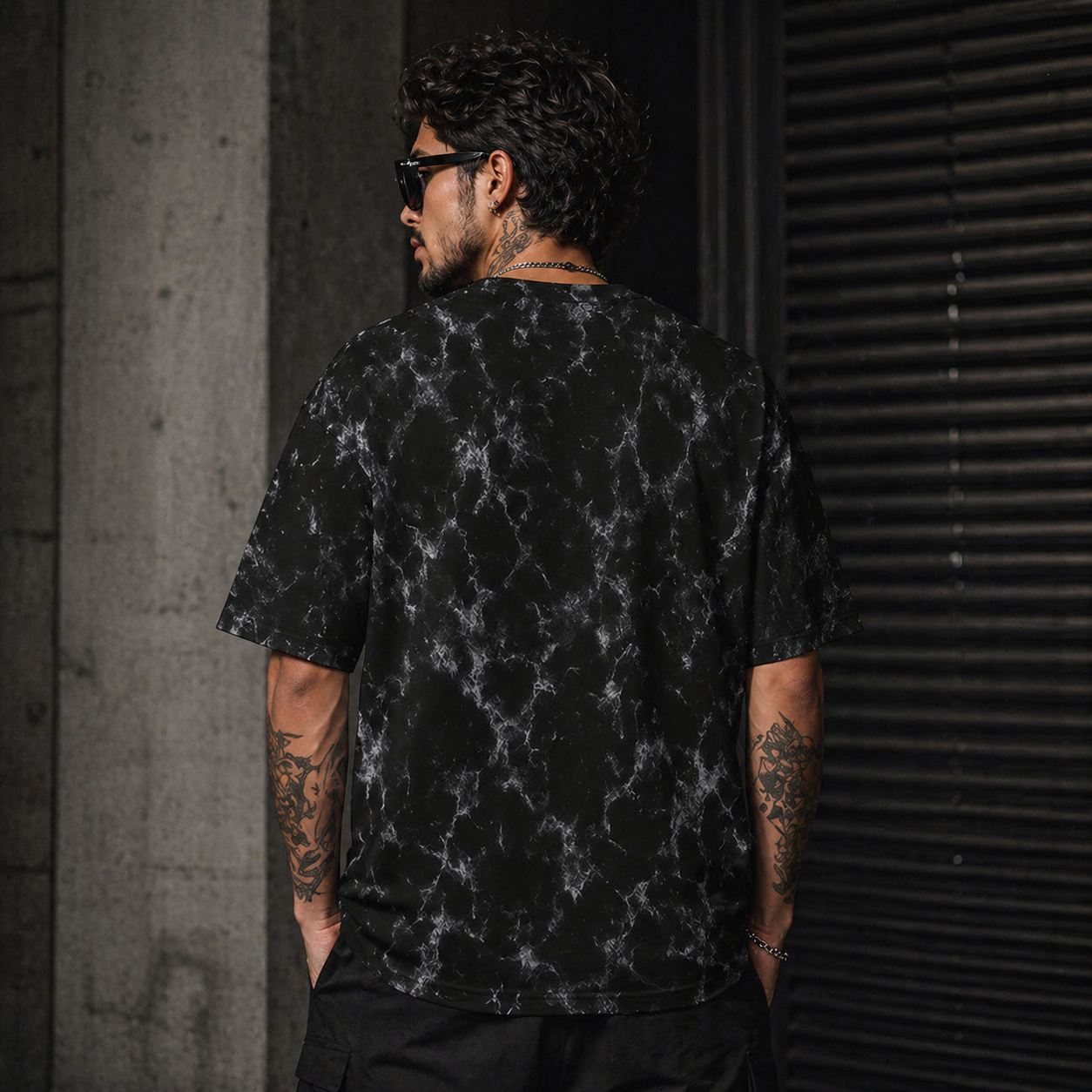 JUXAR BOND PRINTED OVERSIZED T-SHIRT
