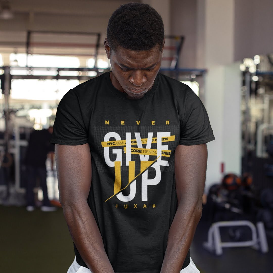 CORE DENIM NEVER GIVE UP T-SHIRT