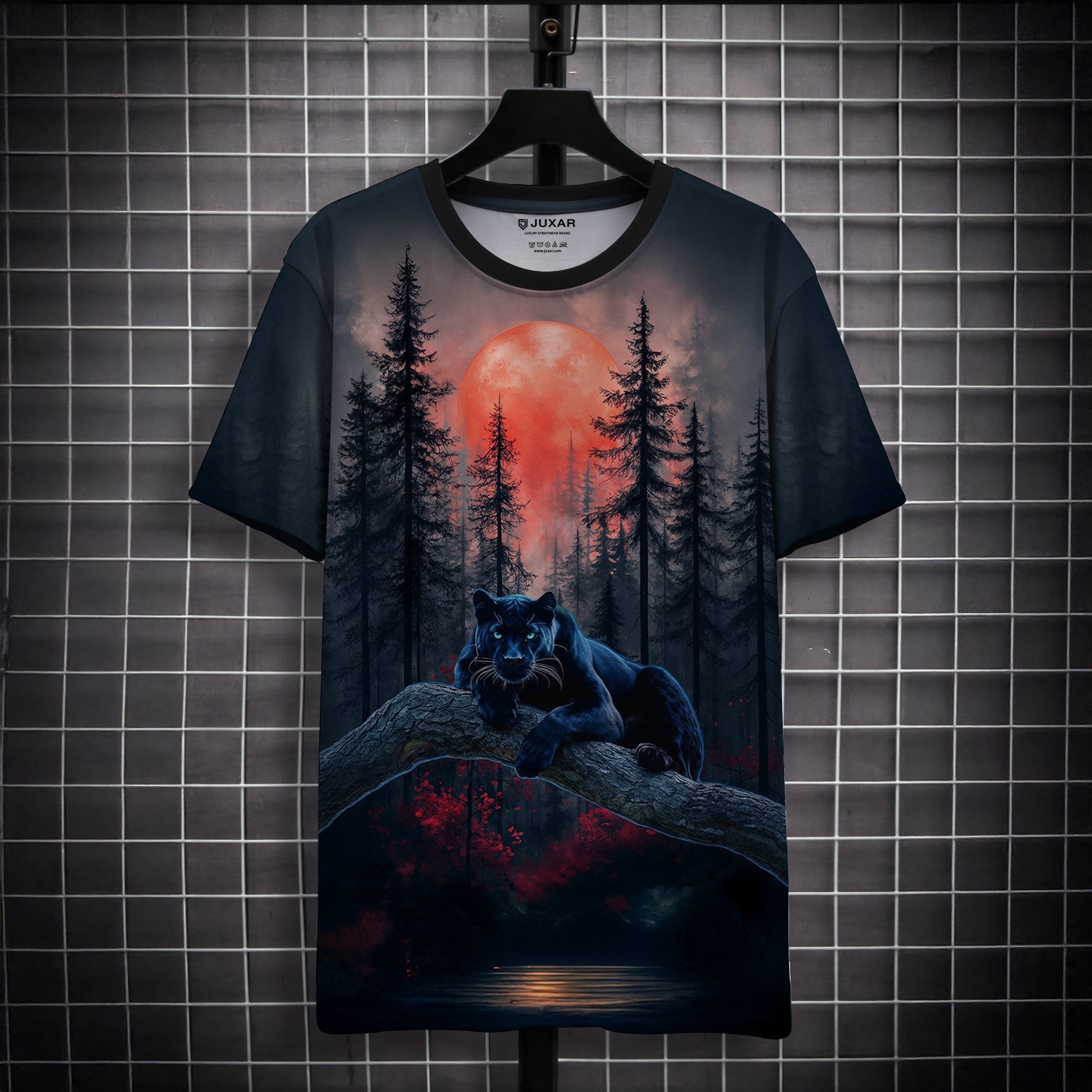 MIDNIGHT PANTHER PRINTED T-SHIRT