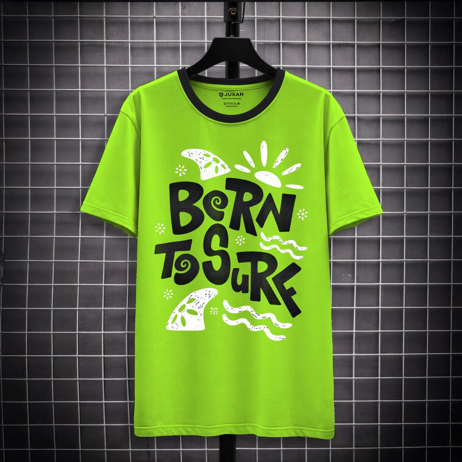 BEACH MOMENT T-SHIRT